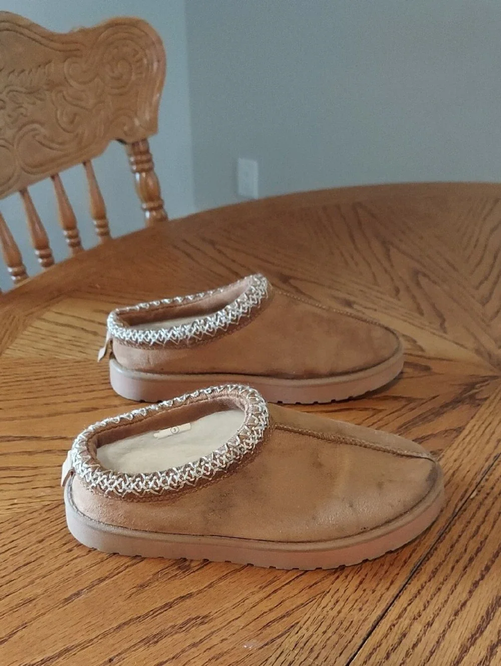 Aspen Cozy Slip-On Suede Mules / Slippers in Carmel Brown